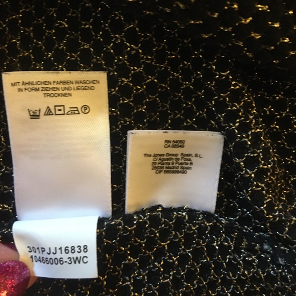 Jones New York black and gold cardigan Size M (petite) - Picture 6 of 8